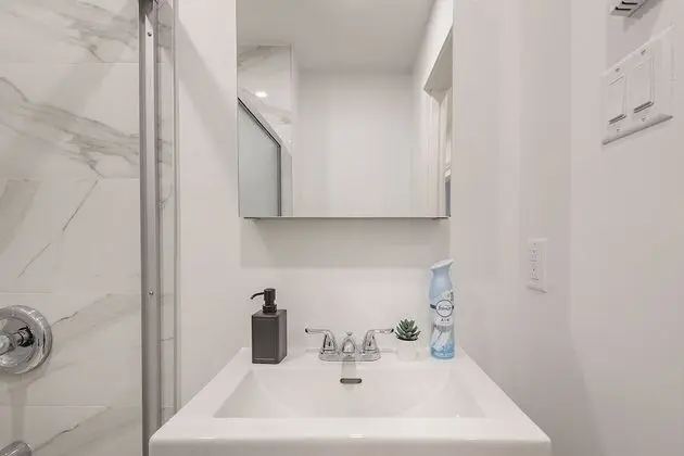 Tek Büyük Yataklı Oda, 1 Çift Kişilik Yatak