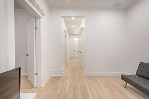 Tek Büyük Yataklı Oda, 2 Çift Kişilik Yatak