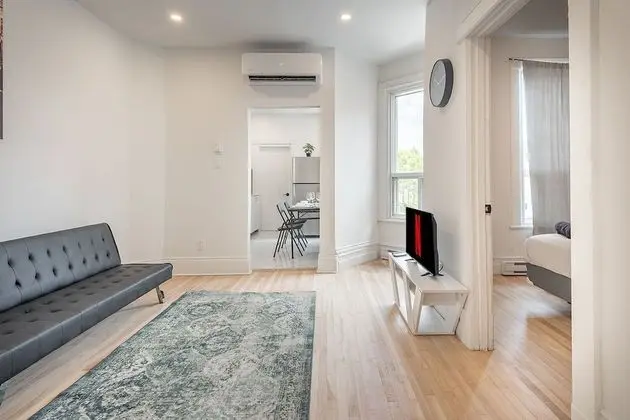 Tek Büyük Yataklı Oda, 1 Çift Kişilik Yatak