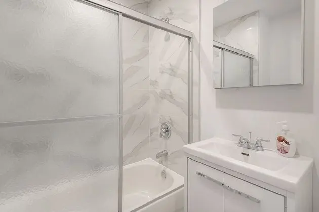 Tek Büyük Yataklı Oda, 1 Çift Kişilik Yatak