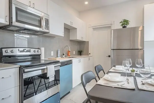 Tek Büyük Yataklı Oda, 1 Çift Kişilik Yatak