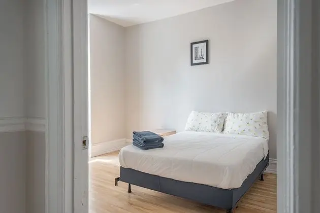 Tek Büyük Yataklı Oda, 1 Çift Kişilik Yatak