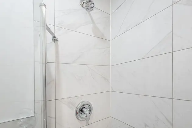 Tek Büyük Yataklı Oda, 1 Çift Kişilik Yatak