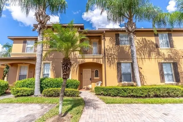 Apart Daire (528 Regal Palms)