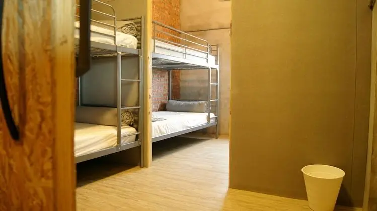 Comfort Ortak Ranzalı Oda, Sadece kadınlar için