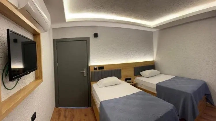 Standart Oda, Dağ Manzaralı, Aileye Özel