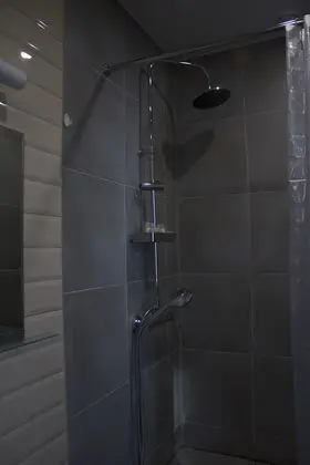 Comfort Tek Büyük veya İki Ayrı Yataklı Oda, Avlu Manzaralı