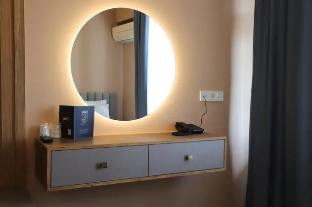 Deluxe Oda Alt Kat, Şehir Manzaralı, Balkonlu