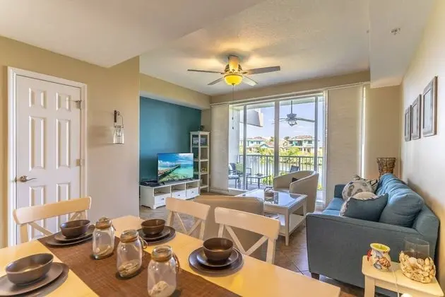 Apart Daire (577 Little Harbor)