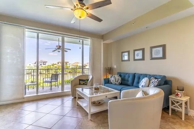 Apart Daire (577 Little Harbor)