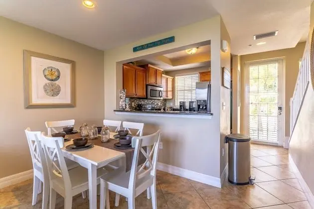 Apart Daire (577 Little Harbor)