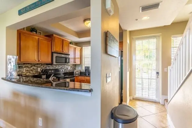 Apart Daire (577 Little Harbor)