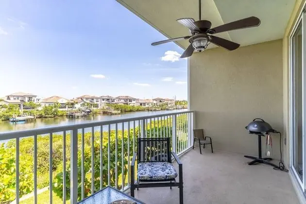 Apart Daire (577 Little Harbor)
