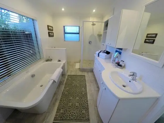 Executive Kır Evi, Bahçe Manzaralı