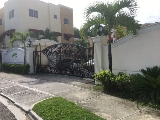 Daire, 3 Yatak Odası, Engellilere Uygun, Sigara İçilebilir