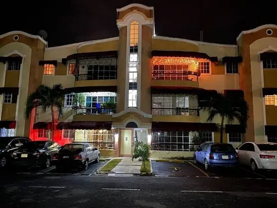 Daire, 3 Yatak Odası, Engellilere Uygun, Sigara İçilebilir