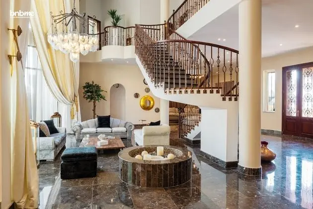 Luxury Villa