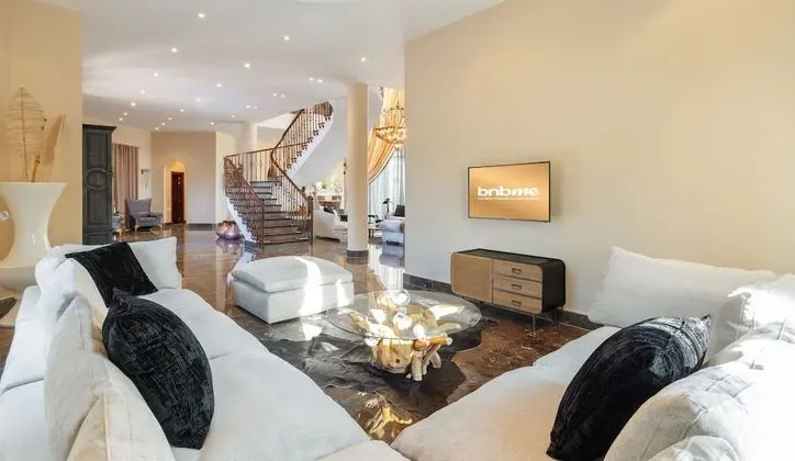 Luxury Villa