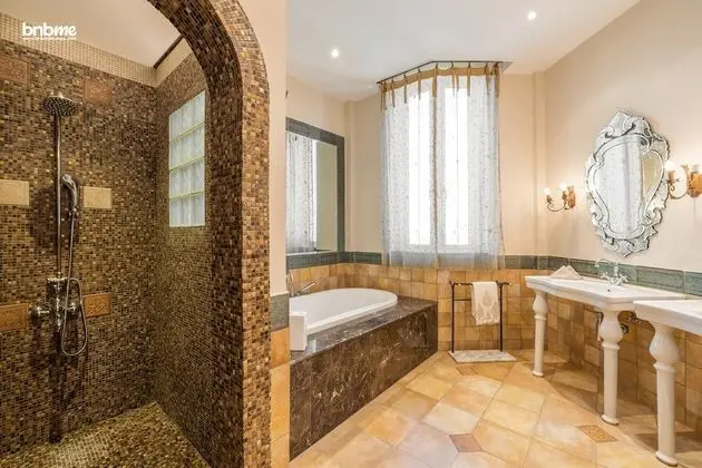 Luxury Villa