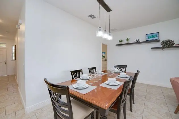 Villa (5 Bedroom 5 Bathroom Solterra Resort )