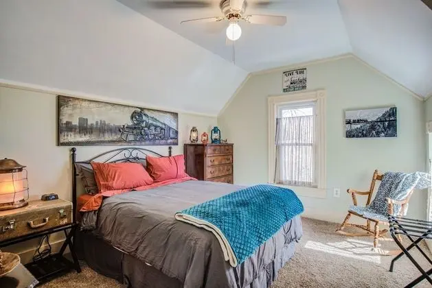 Ev (5 Bedrooms)