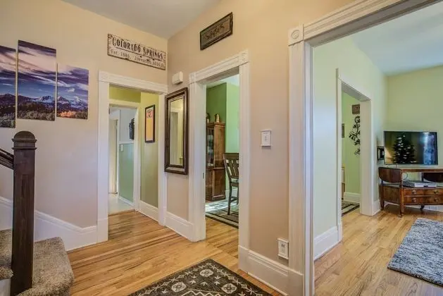 Ev (5 Bedrooms)