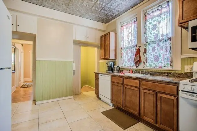 Ev (5 Bedrooms)