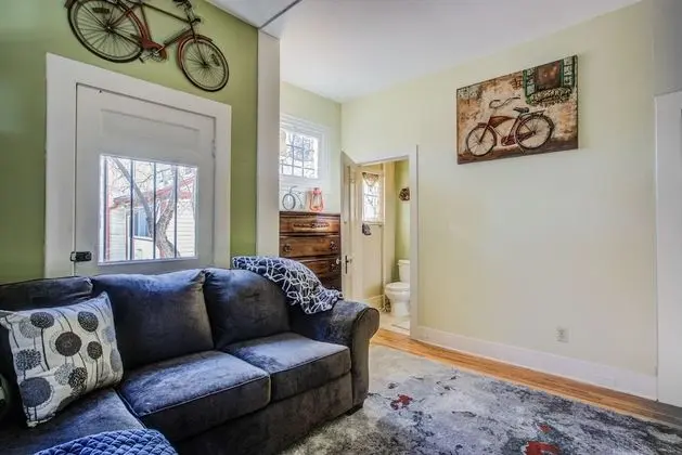 Ev (5 Bedrooms)