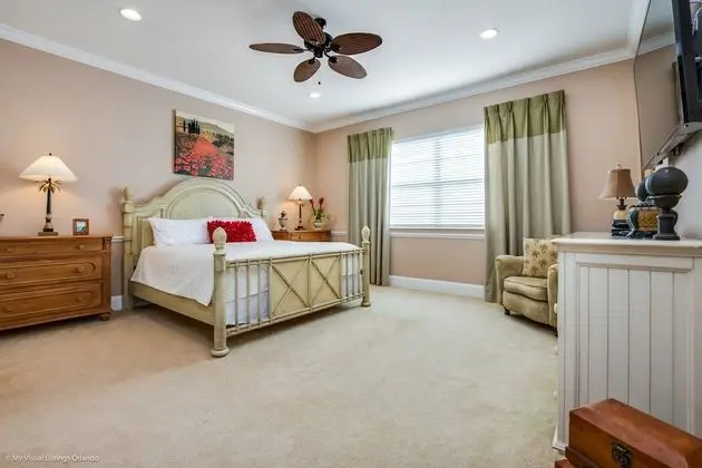 Villa (7704LL Ultimate Reunion Home)
