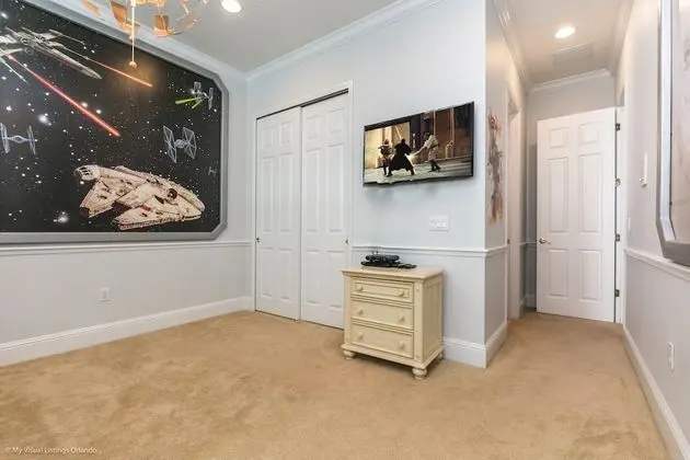 Villa (7704LL Ultimate Reunion Home)
