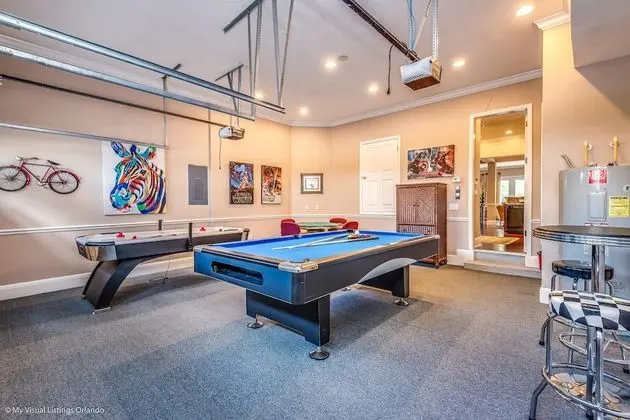Villa (7704LL Ultimate Reunion Home)