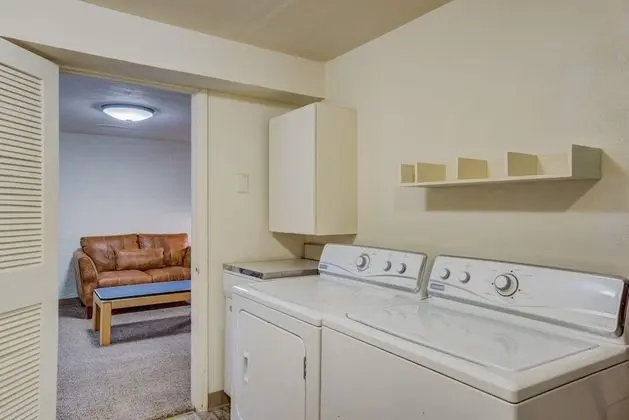 Ev (4 Bedrooms)