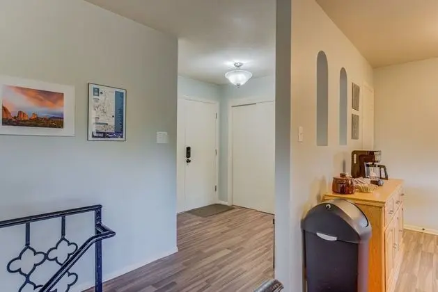 Ev (4 Bedrooms)