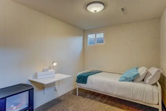 Ev (4 Bedrooms)