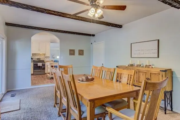 Ev (4 Bedrooms)