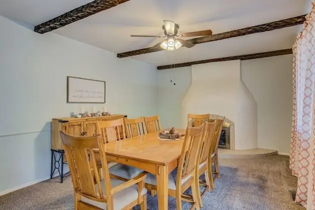 Ev (4 Bedrooms)