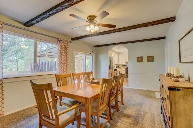 Ev (4 Bedrooms)