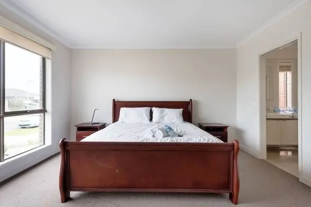 Ev, 5 Yatak Odası, Engellilere Uygun, Balkon