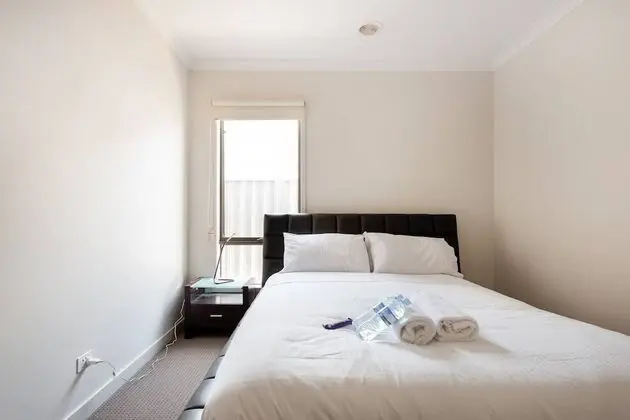 Ev, 5 Yatak Odası, Engellilere Uygun, Balkon