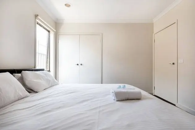Ev, 5 Yatak Odası, Engellilere Uygun, Balkon