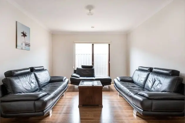 Ev, 5 Yatak Odası, Engellilere Uygun, Balkon