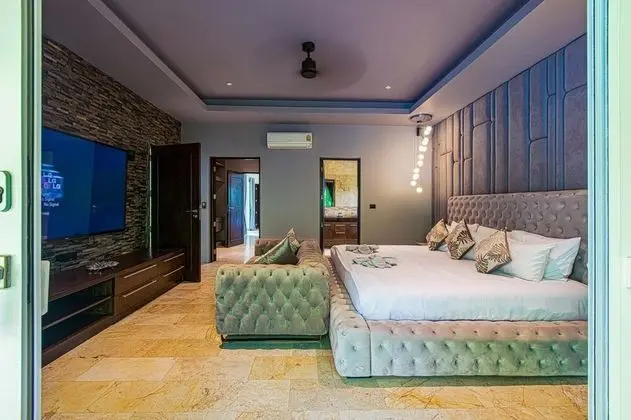 Family Villa