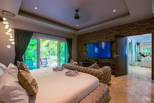 Family Villa