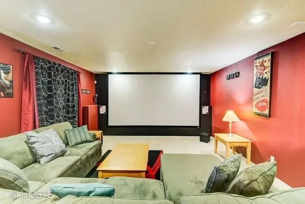 Ev (5 Bedrooms)