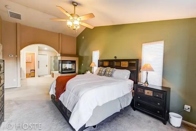 Ev (5 Bedrooms)