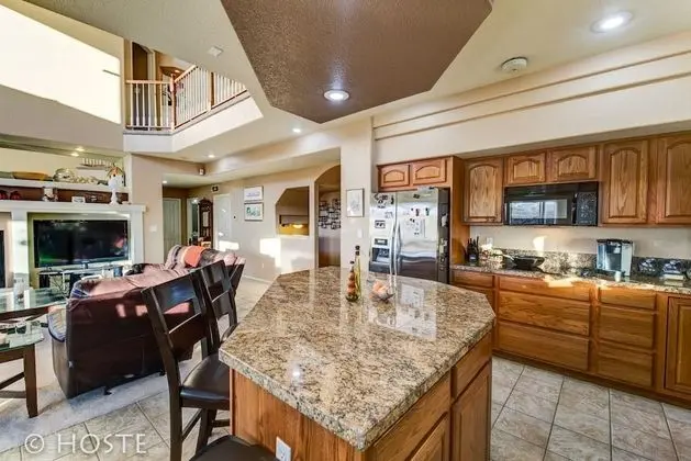 Ev (5 Bedrooms)