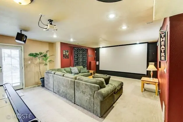 Ev (5 Bedrooms)