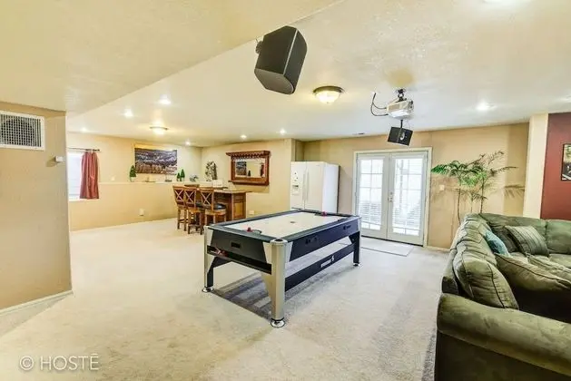 Ev (5 Bedrooms)