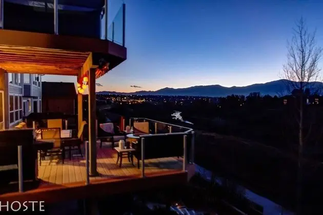Ev (5 Bedrooms)