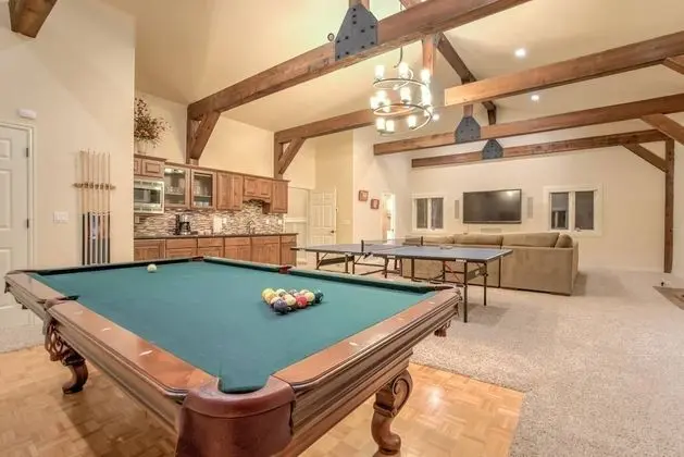 Ev (5 Bedrooms)